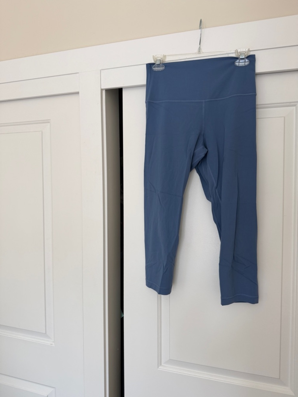 Lululemon Align High-Waist Performance Capri Leggings - Blue